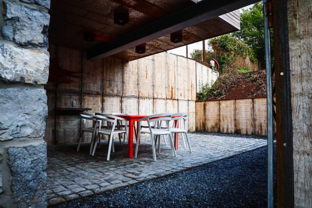 Amazon Corten Marche-en-Famenne Exterior foto