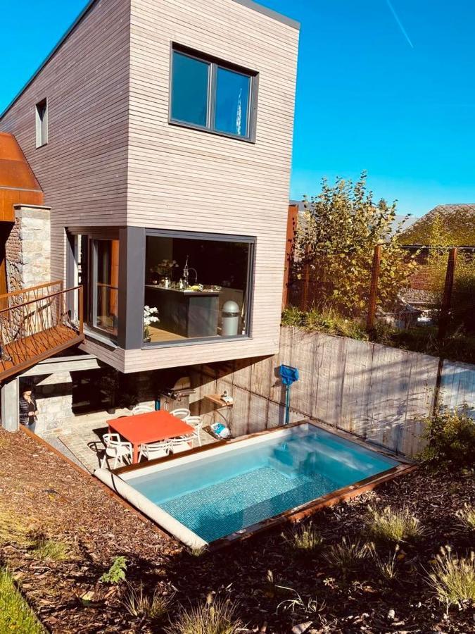 Amazon Corten Marche-en-Famenne Exterior foto